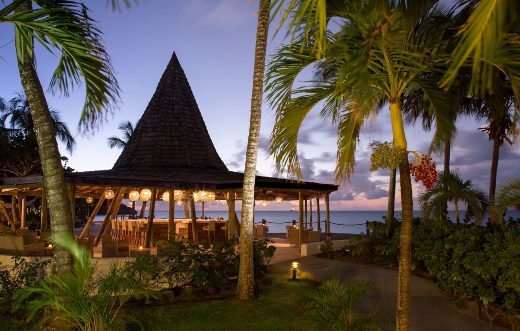 Tee Pee Bar