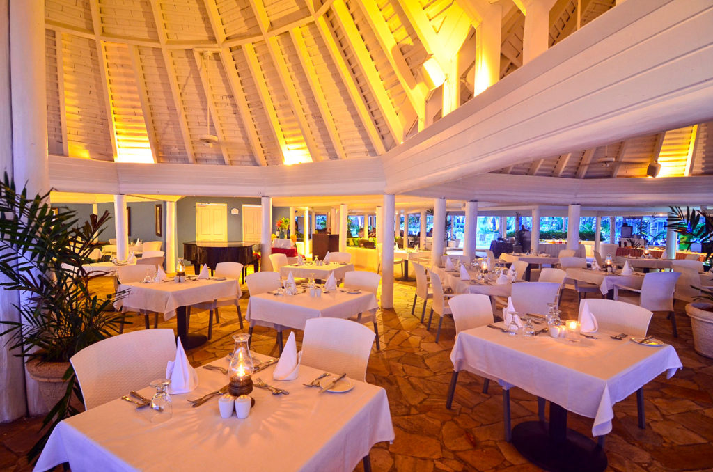 Sunset Restaurant & Bar